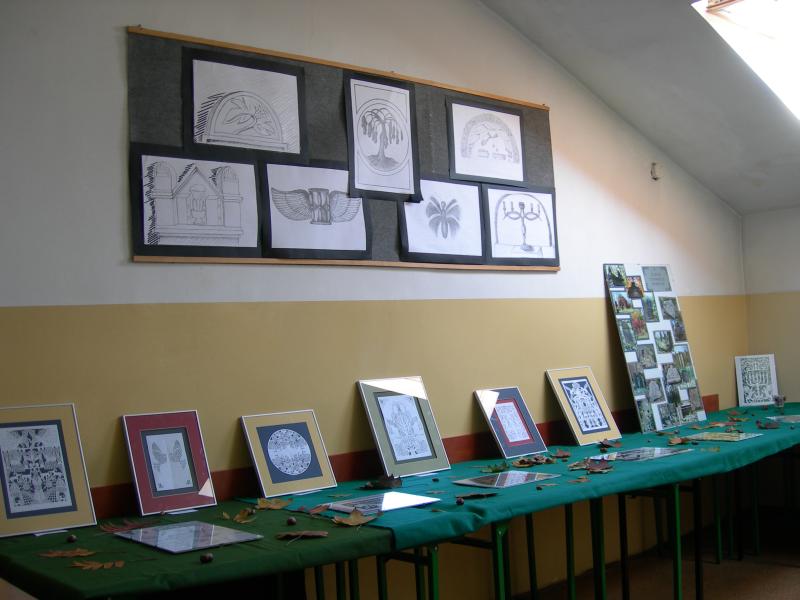Wystawa uczniów V LO. Październik 2007. Fot.: Braciszek